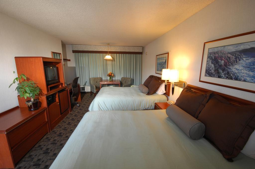 Shilo Inn Suites Tour de Newport Extérieur photo