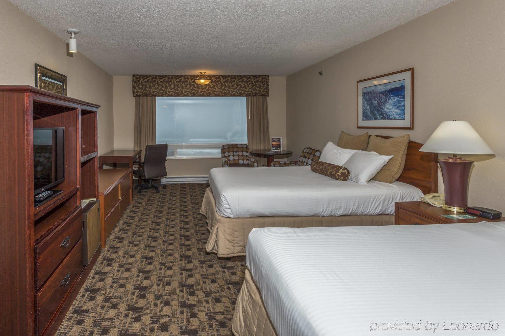 Shilo Inn Suites Tour de Newport Extérieur photo