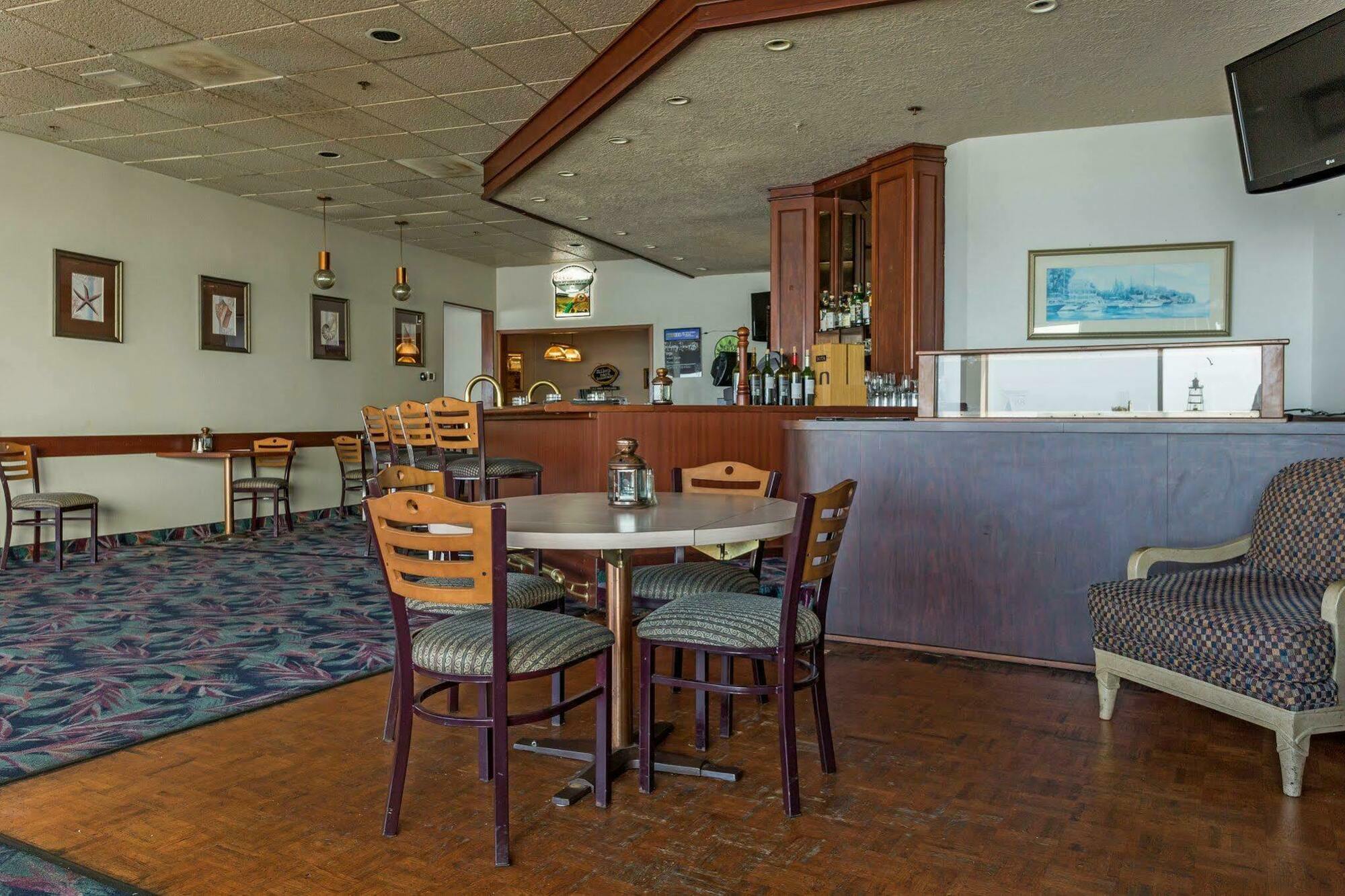 Shilo Inn Suites Tour de Newport Extérieur photo