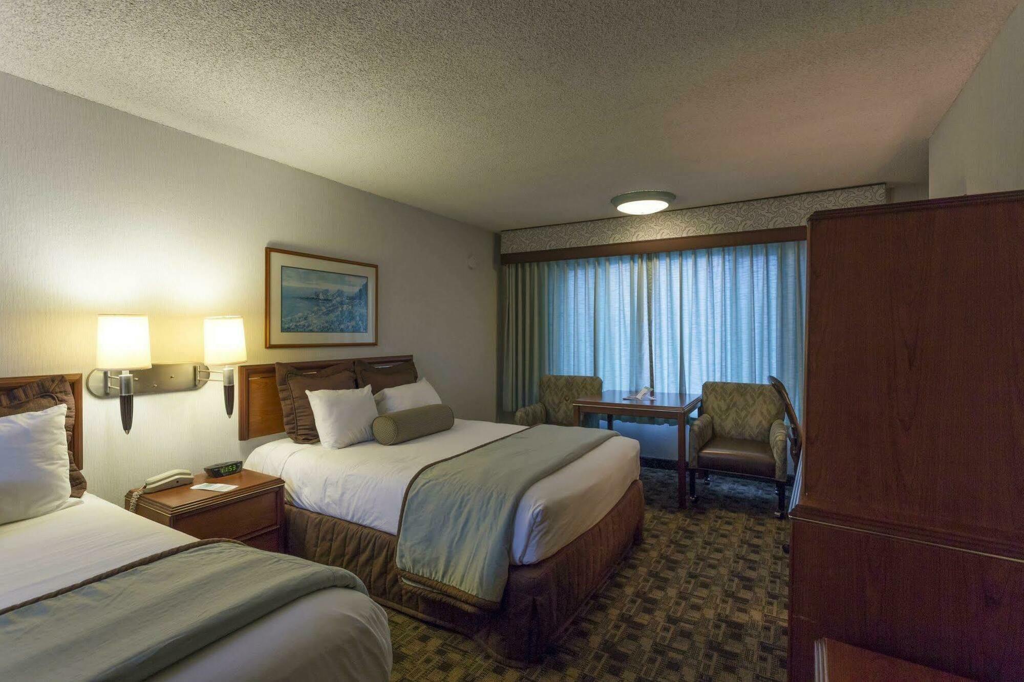 Shilo Inn Suites Tour de Newport Extérieur photo