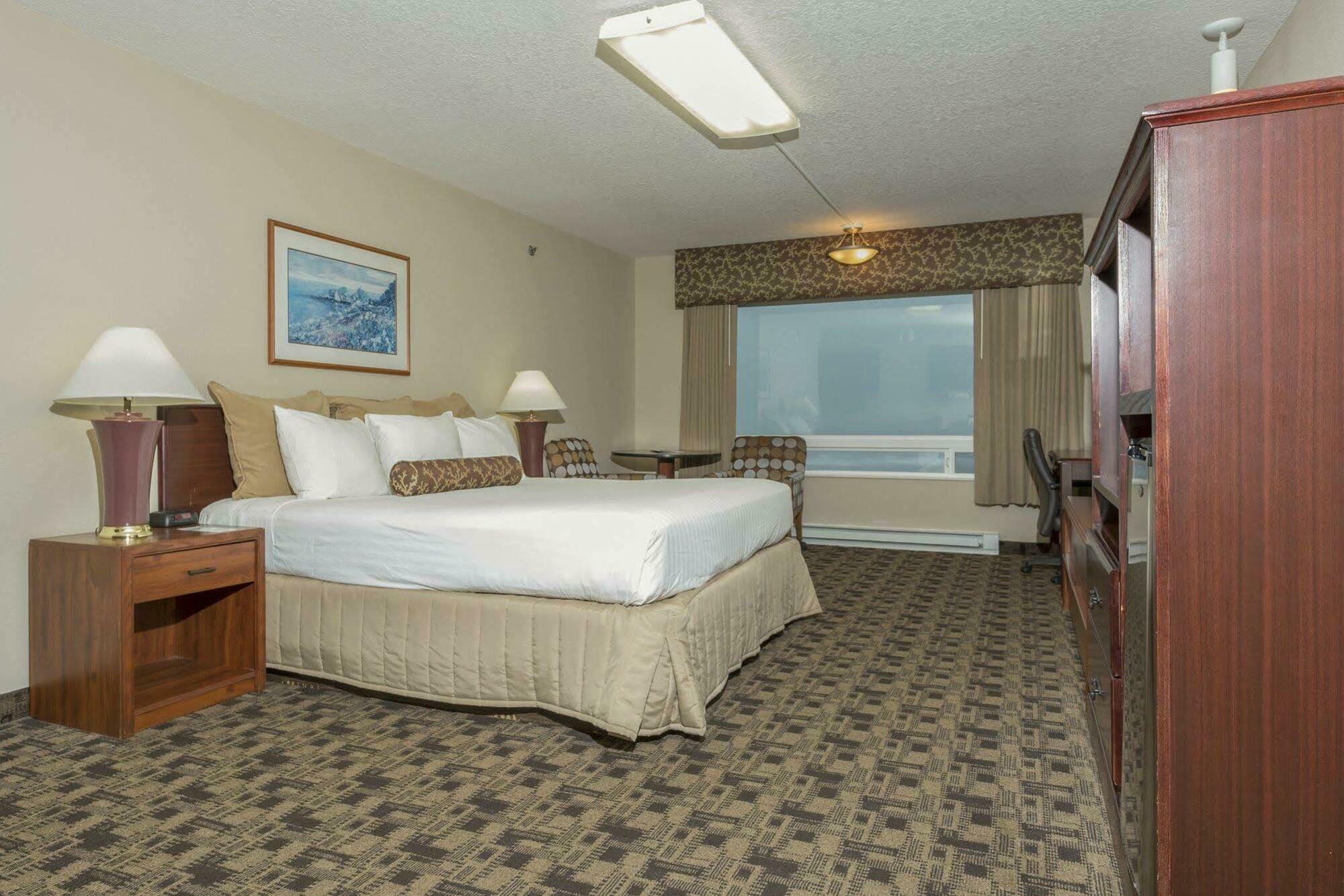 Shilo Inn Suites Tour de Newport Extérieur photo